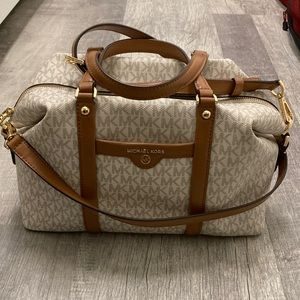 Michael Kors purse bag